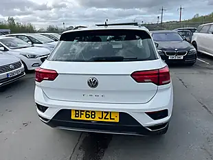 Used 2018 Volkswagen T-Roc Se Edition White - Interior and Exterior details 11