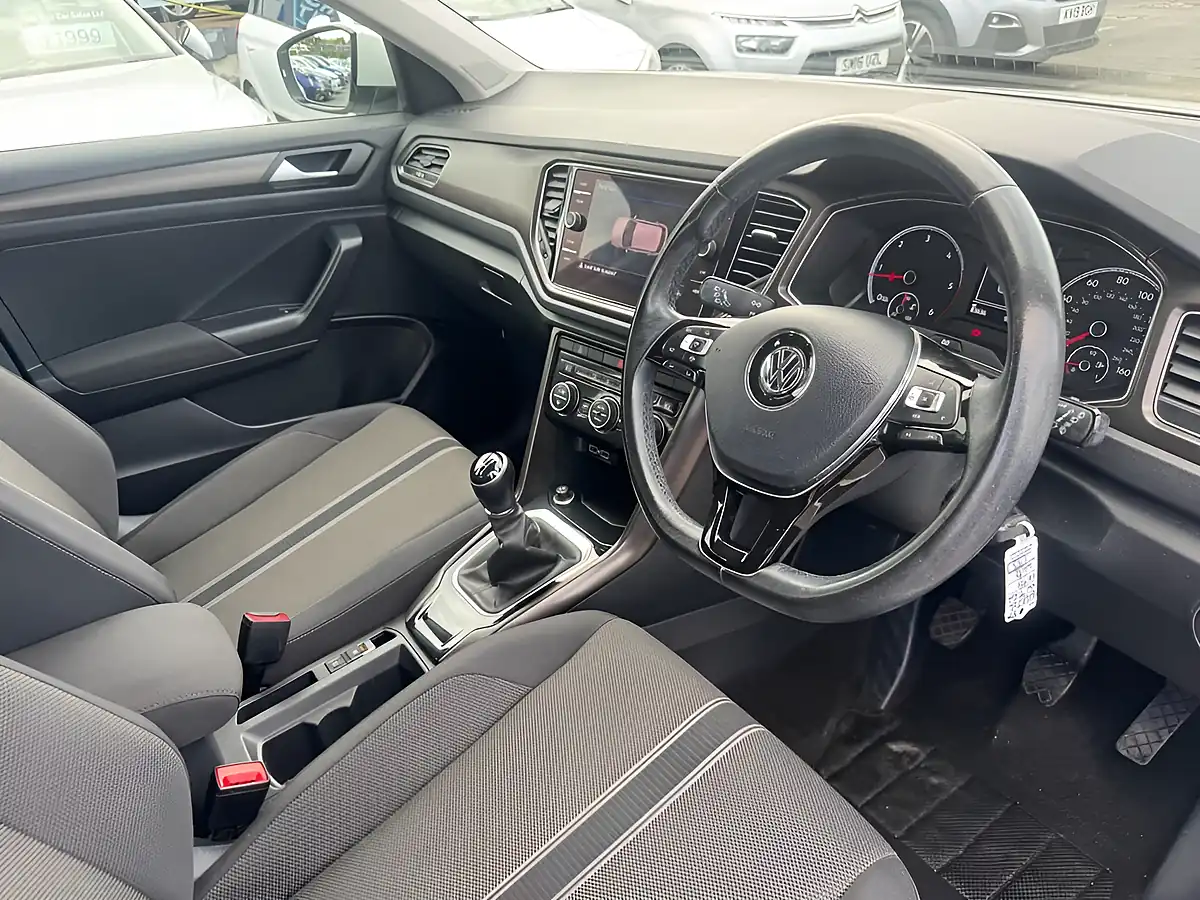 Used 2018 Volkswagen T-Roc Se Edition White - Interior and Exterior details 2