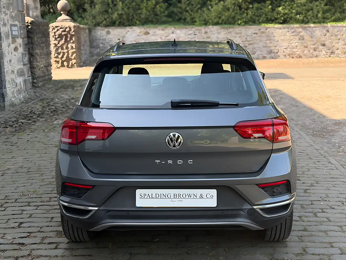 Used 2018 Volkswagen T-Roc Se Grey - Interior and Exterior details 9