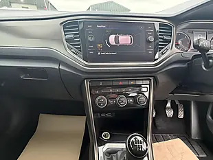Used 2018 Volkswagen T-Roc Se Grey - Interior and Exterior details 11