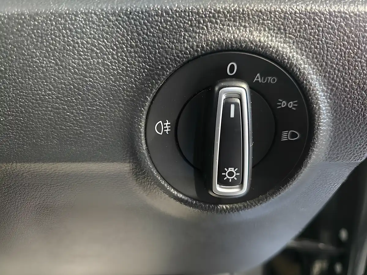 Used 2018 Volkswagen T-Roc Se Grey - Interior and Exterior details 19