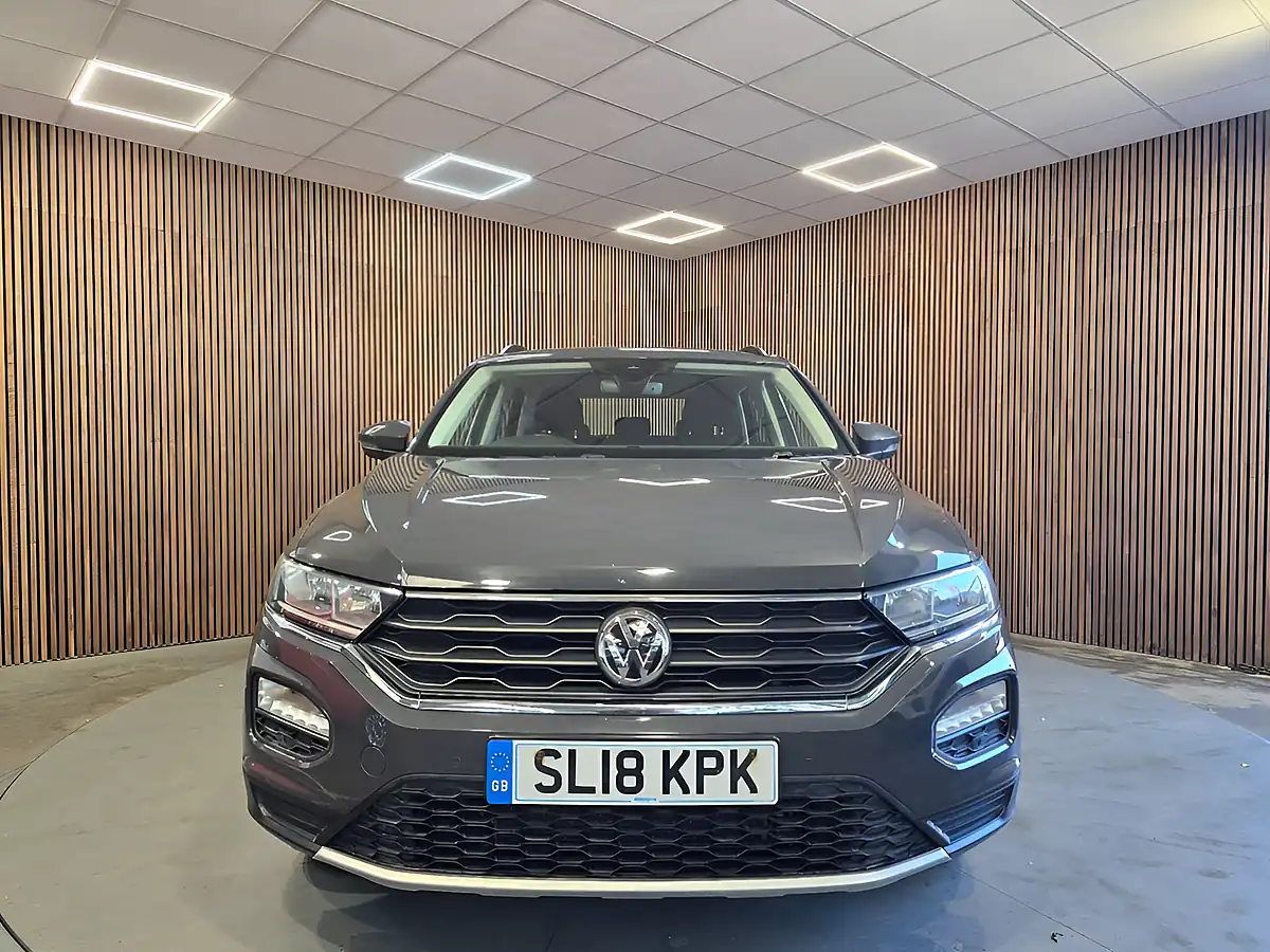 Used 2018 Volkswagen T-Roc Se Grey - Interior and Exterior details 2