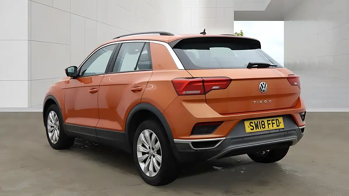 Used 2018 Volkswagen T-Roc Se Orange - Interior and Exterior details 3