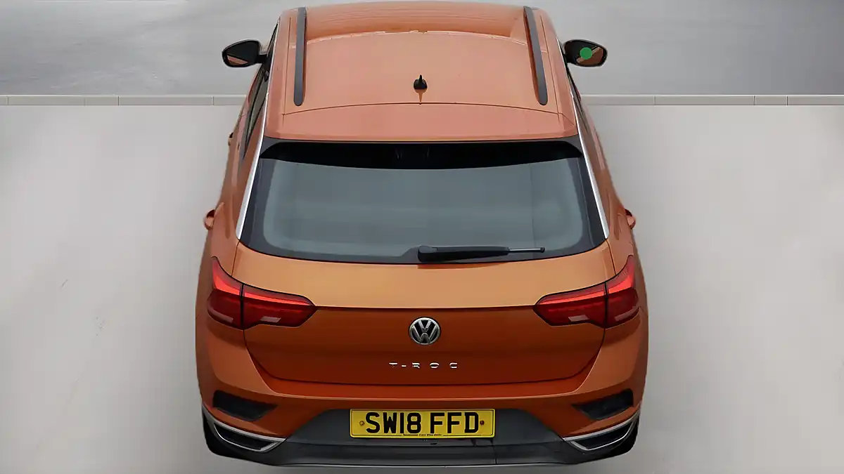 Used 2018 Volkswagen T-Roc Se Orange - Interior and Exterior details 8