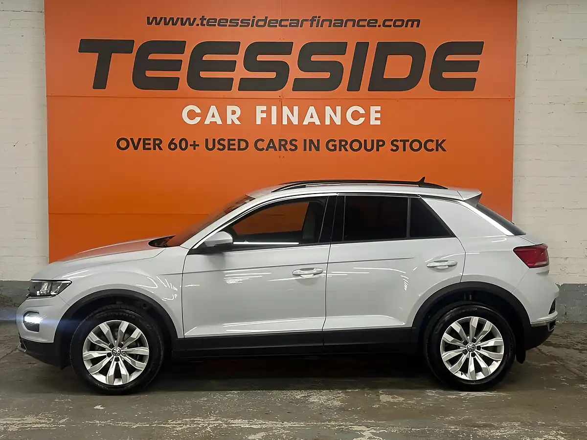 Used 2018 Volkswagen T-Roc Se Silver - Interior and Exterior details 9