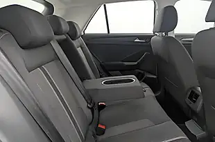 Used 2018 Volkswagen T-Roc Se White - Interior and Exterior details 13