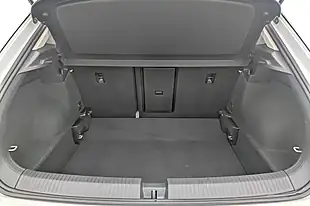 Used 2018 Volkswagen T-Roc Se White - Interior and Exterior details 17