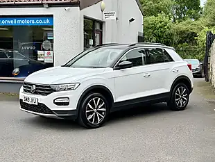 Used 2018 Volkswagen T-Roc Se White - Interior and Exterior details 11