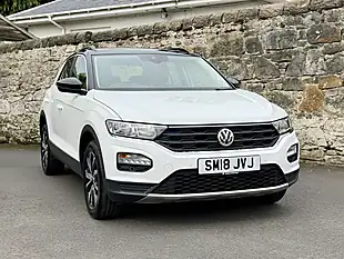 Used 2018 Volkswagen T-Roc Se White - Interior and Exterior details 12