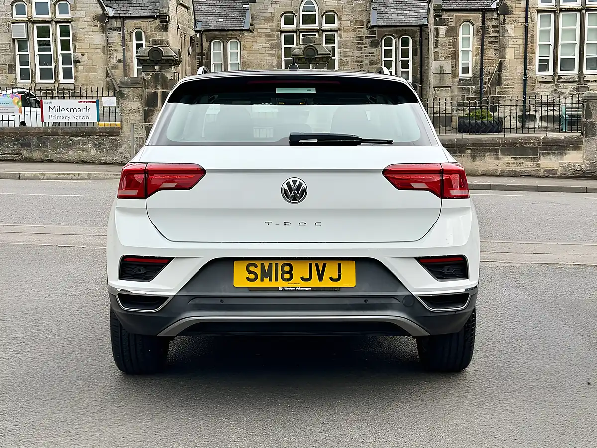 Used 2018 Volkswagen T-Roc Se White - Interior and Exterior details 14