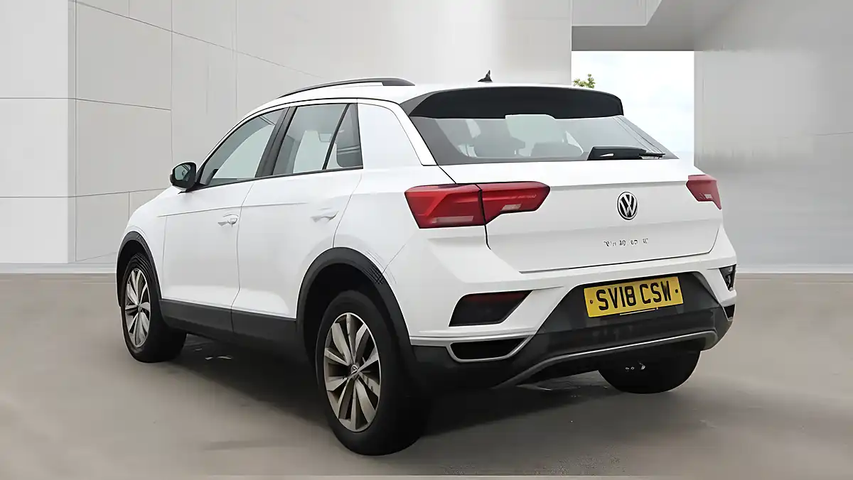 Used 2018 Volkswagen T-Roc Se White - Interior and Exterior details 3