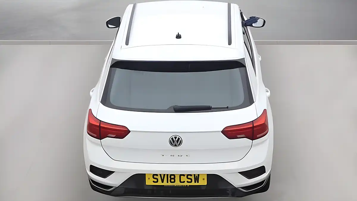 Used 2018 Volkswagen T-Roc Se White - Interior and Exterior details 8