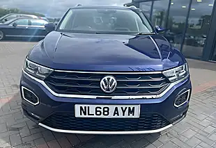 Used 2018 Volkswagen T-Roc Sel Atlantic Blue - Interior and Exterior details 3