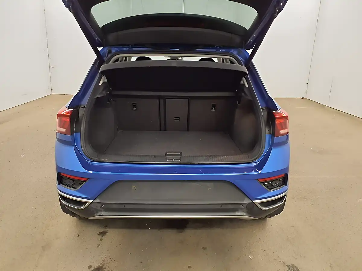 Used 2018 Volkswagen T-Roc Sel Blue - Interior and Exterior details 5