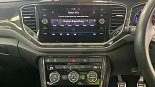 Used 2018 Volkswagen T-Roc Sel Red - Interior and Exterior details 16