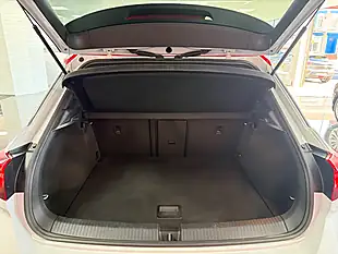 Used 2018 Volkswagen T-Roc Sel Silver - Interior and Exterior details 10