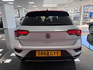 Used 2018 Volkswagen T-Roc Sel Silver - Interior and Exterior details 11