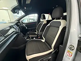 Used 2018 Volkswagen T-Roc Sel Silver - Interior and Exterior details 16