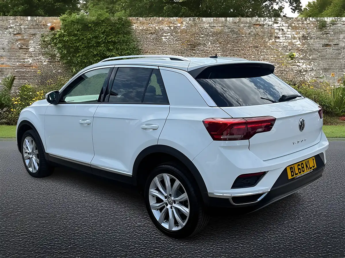 Used 2018 Volkswagen T-Roc Sel White - Interior and Exterior details 5