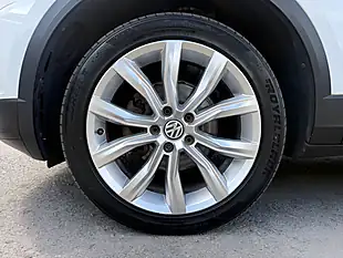 Used 2018 Volkswagen T-Roc Sel White - Interior and Exterior details 8