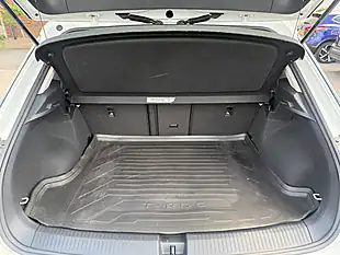 Used 2018 Volkswagen T-Roc Sel White - Interior and Exterior details 9