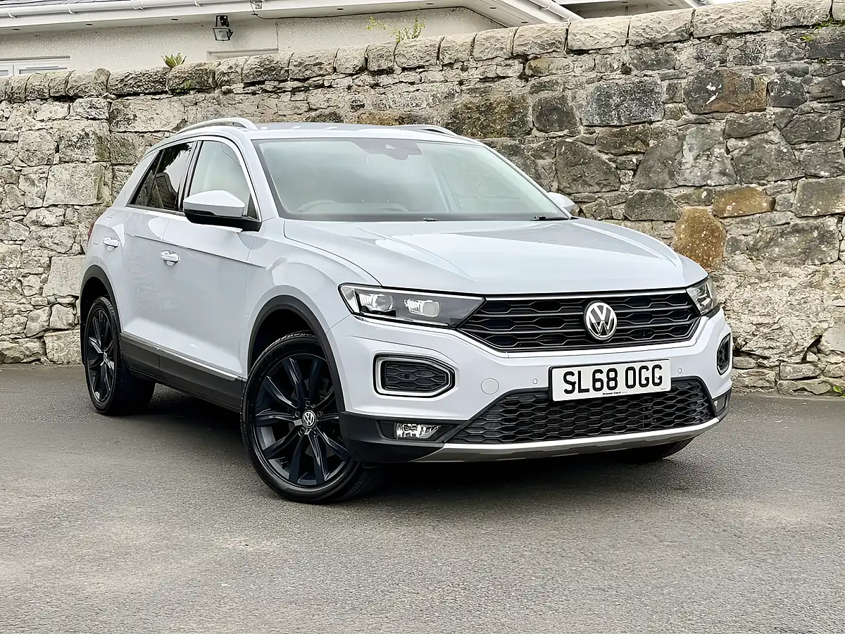 Used 2018 Volkswagen T-Roc Sel White Silver - Front View
