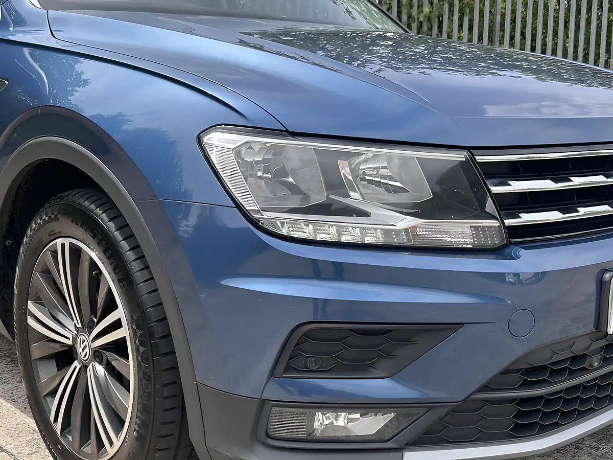 Used 2018 Volkswagen Tiguan Allspace Se Nav Blue - Interior and Exterior details 12