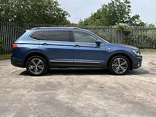 Used 2018 Volkswagen Tiguan Allspace Se Nav Blue - Interior and Exterior details 5