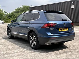 Used 2018 Volkswagen Tiguan Allspace Se Nav Blue - Interior and Exterior details 9