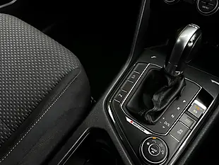 Used 2018 Volkswagen Tiguan Allspace Se Nav Blue - Interior and Exterior details 18
