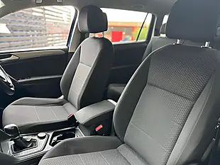 Used 2018 Volkswagen Tiguan Allspace Se Nav Blue - Interior and Exterior details 8