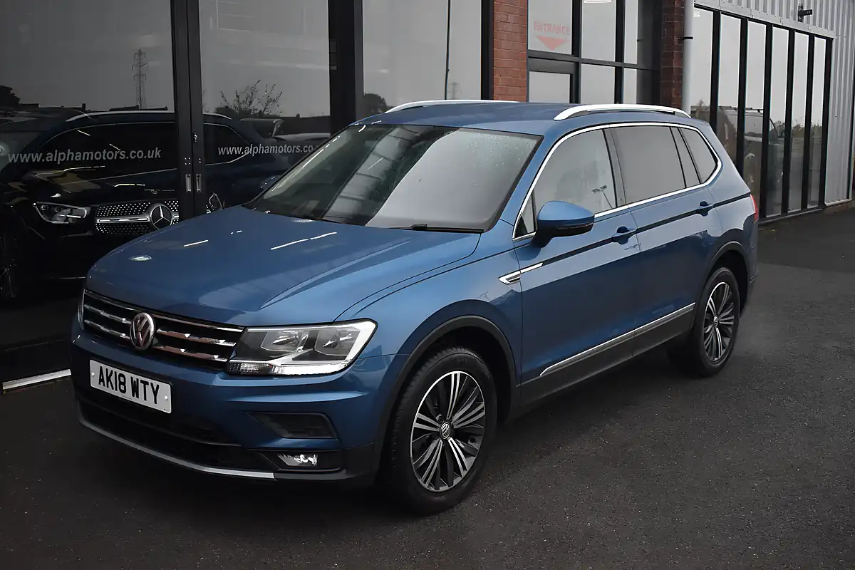 Used 2018 Volkswagen Tiguan Allspace Se Nav Blue Silk - Interior and Exterior details 11
