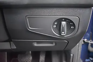 Used 2018 Volkswagen Tiguan Allspace Se Nav Blue Silk - Interior and Exterior details 12