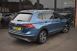 Used 2018 Volkswagen Tiguan Allspace Se Nav Blue Silk - Interior and Exterior details 5