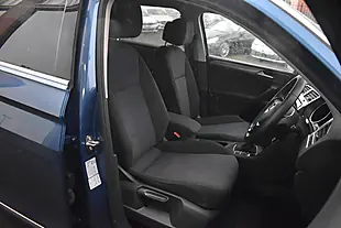Used 2018 Volkswagen Tiguan Allspace Se Nav Blue Silk - Interior and Exterior details 7