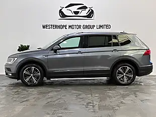 Used 2018 Volkswagen Tiguan Allspace Se Nav Grey - Interior and Exterior details 14
