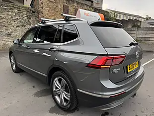 Used 2018 Volkswagen Tiguan Allspace Sel Grey - Interior and Exterior details 16