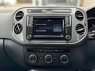 Used 2018 Volkswagen Tiguan Match Edition Black - Interior and Exterior details 18