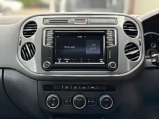 Used 2018 Volkswagen Tiguan Match Edition Black - Interior and Exterior details 19