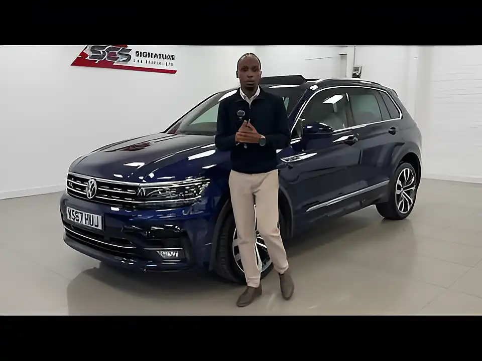 Used 2018 Volkswagen Tiguan R-Line Atlantic Blue - Interior and Exterior details 20