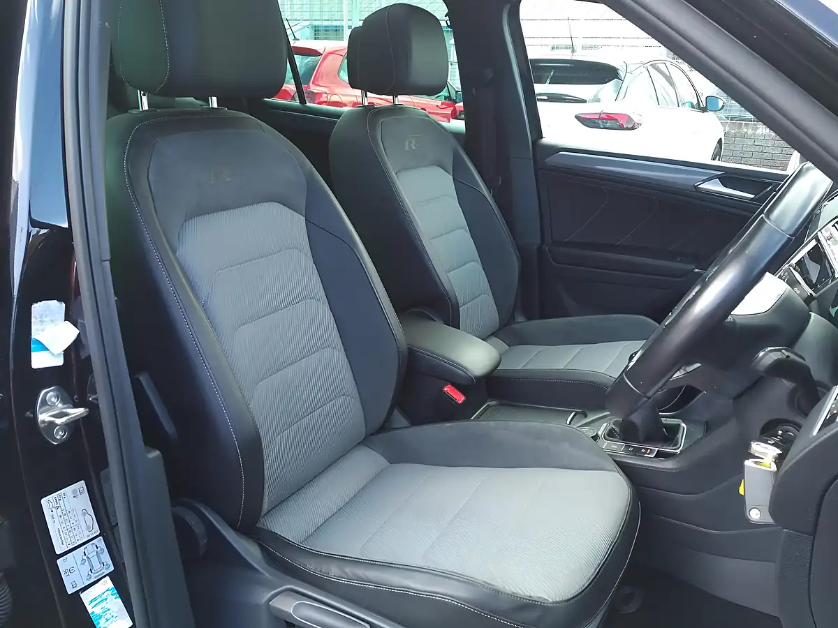 Used 2018 Volkswagen Tiguan R-Line Black - Interior and Exterior details 15