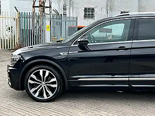 Used 2018 Volkswagen Tiguan R-Line Black - Interior and Exterior details 18
