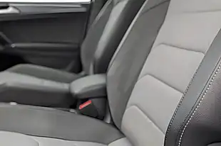 Used 2018 Volkswagen Tiguan R-Line Black - Interior and Exterior details 13