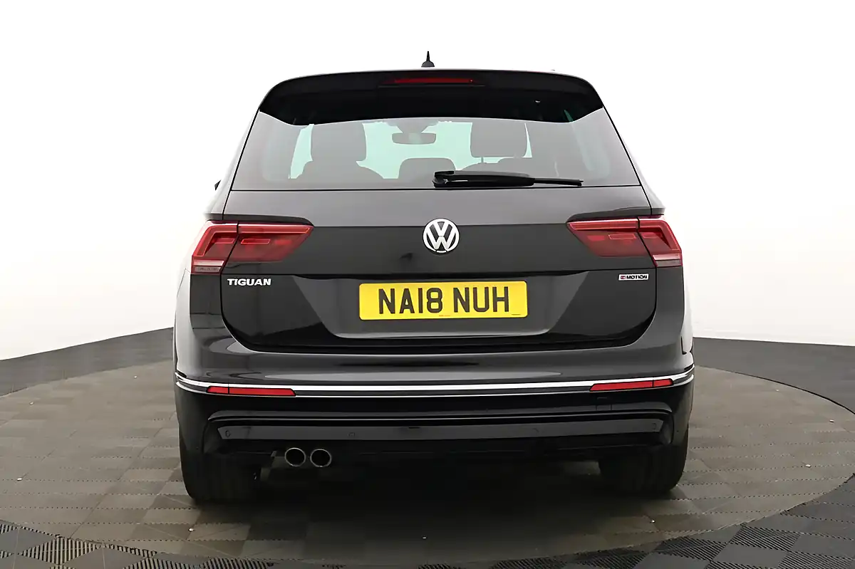 Used 2018 Volkswagen Tiguan R-Line Black - Interior and Exterior details 4