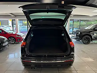 Used 2018 Volkswagen Tiguan R-Line Black - Interior and Exterior details 6