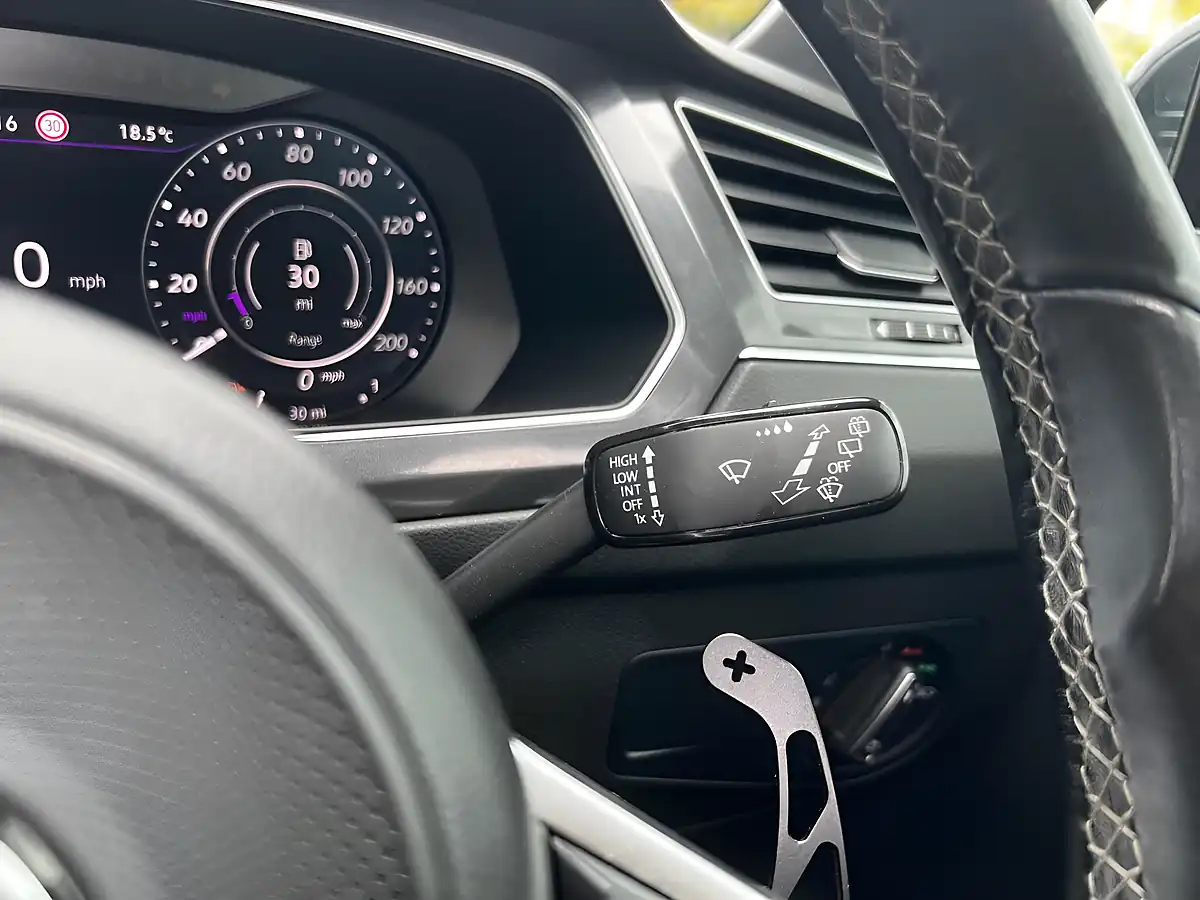 Used 2018 Volkswagen Tiguan R-Line Black - Interior and Exterior details 16