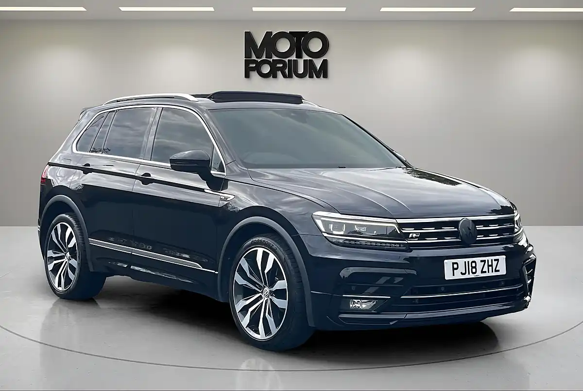 Used 2018 Volkswagen Tiguan R-Line Black - Interior and Exterior details 5