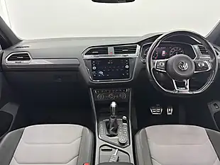 Used 2018 Volkswagen Tiguan R-Line Deep Black - Interior and Exterior details 12