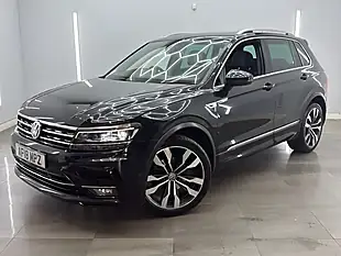 Used 2018 Volkswagen Tiguan R-Line Deep Black - Interior and Exterior details 3