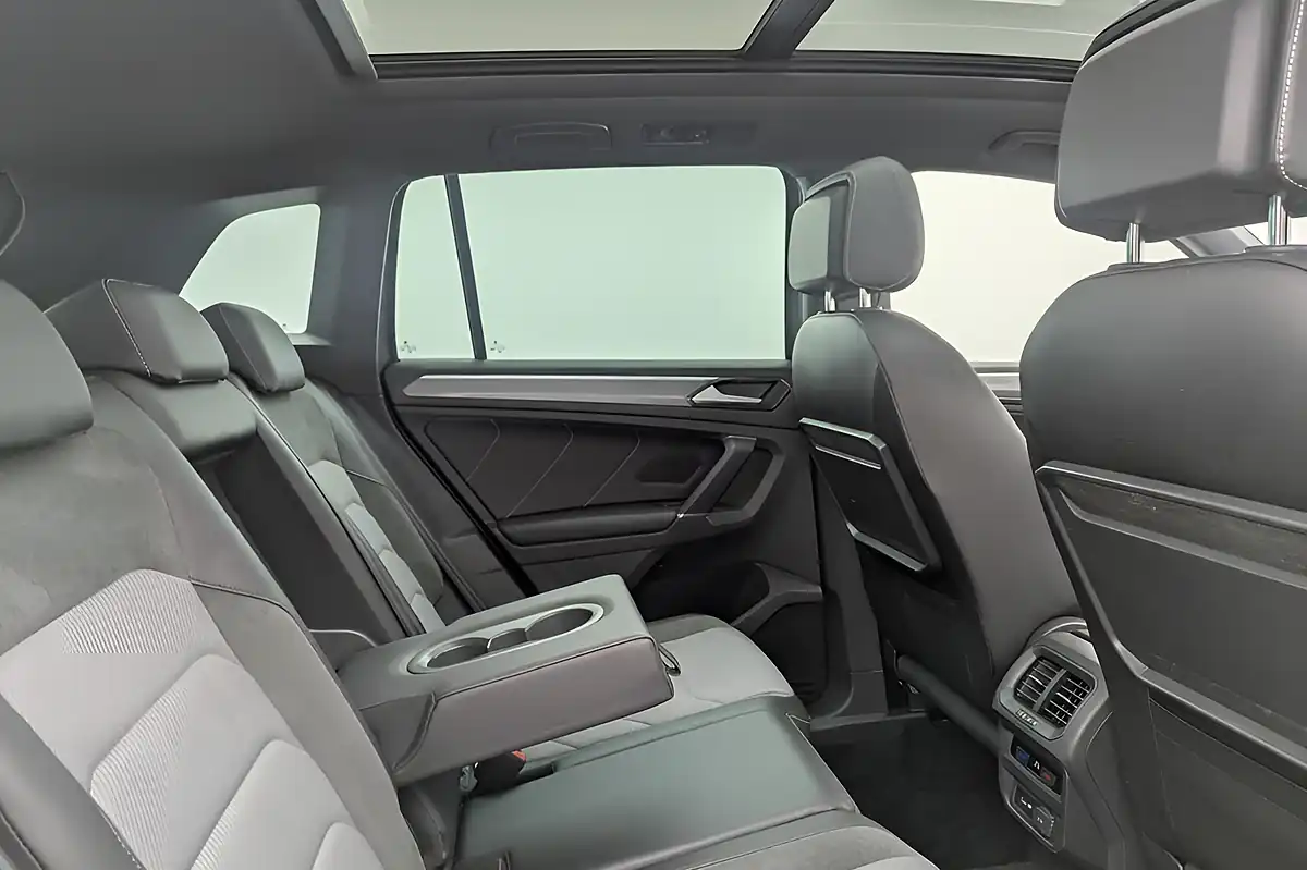 Used 2018 Volkswagen Tiguan R-Line Grey - Interior and Exterior details 14
